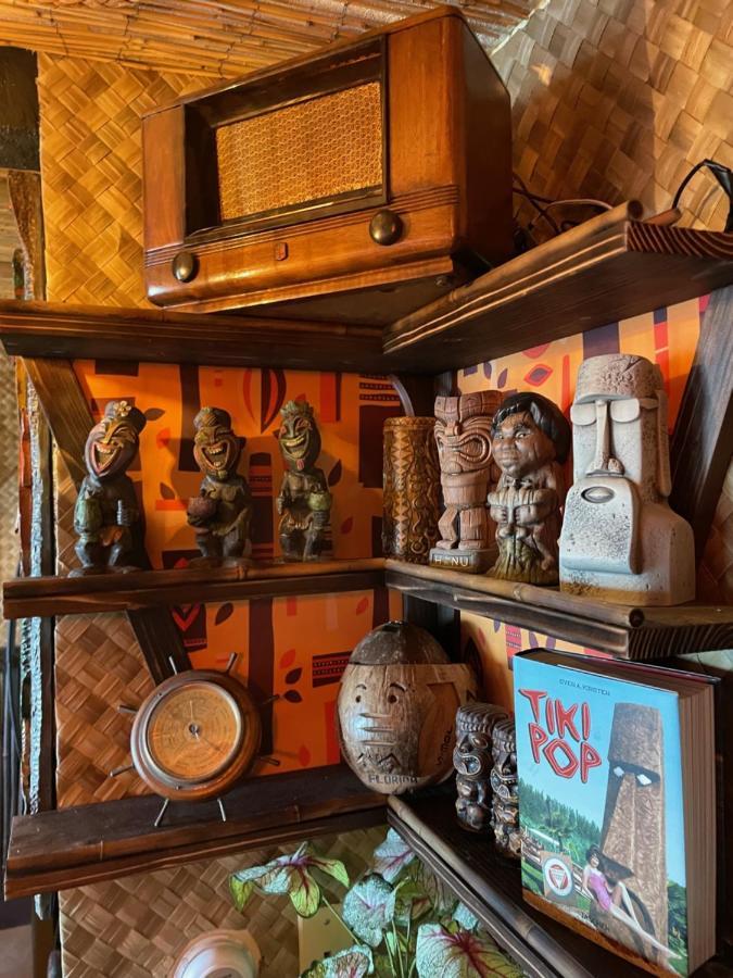 The Kondo Tiki タンパ エクステリア 写真