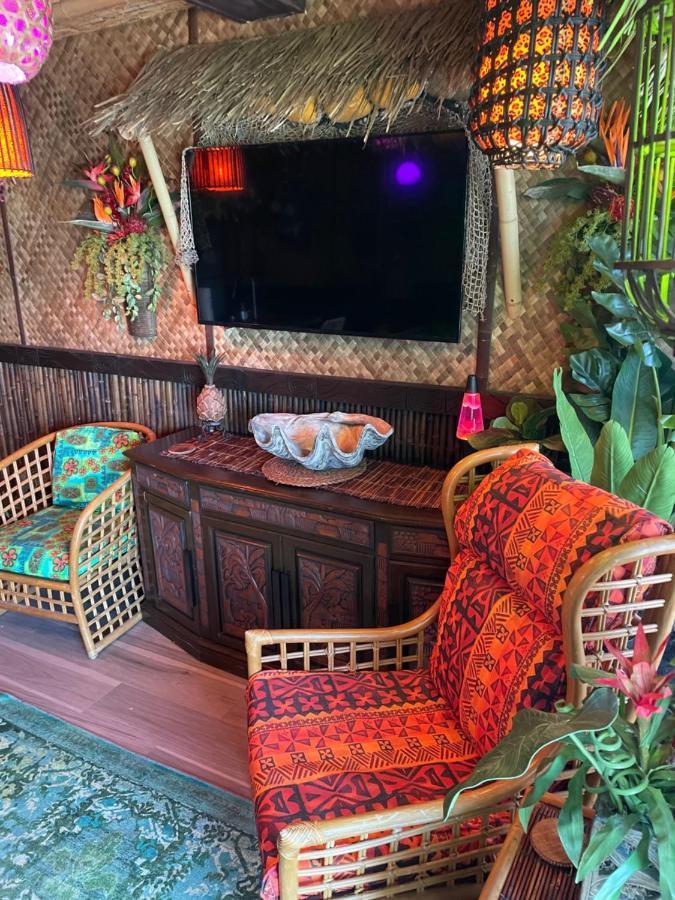 The Kondo Tiki タンパ エクステリア 写真