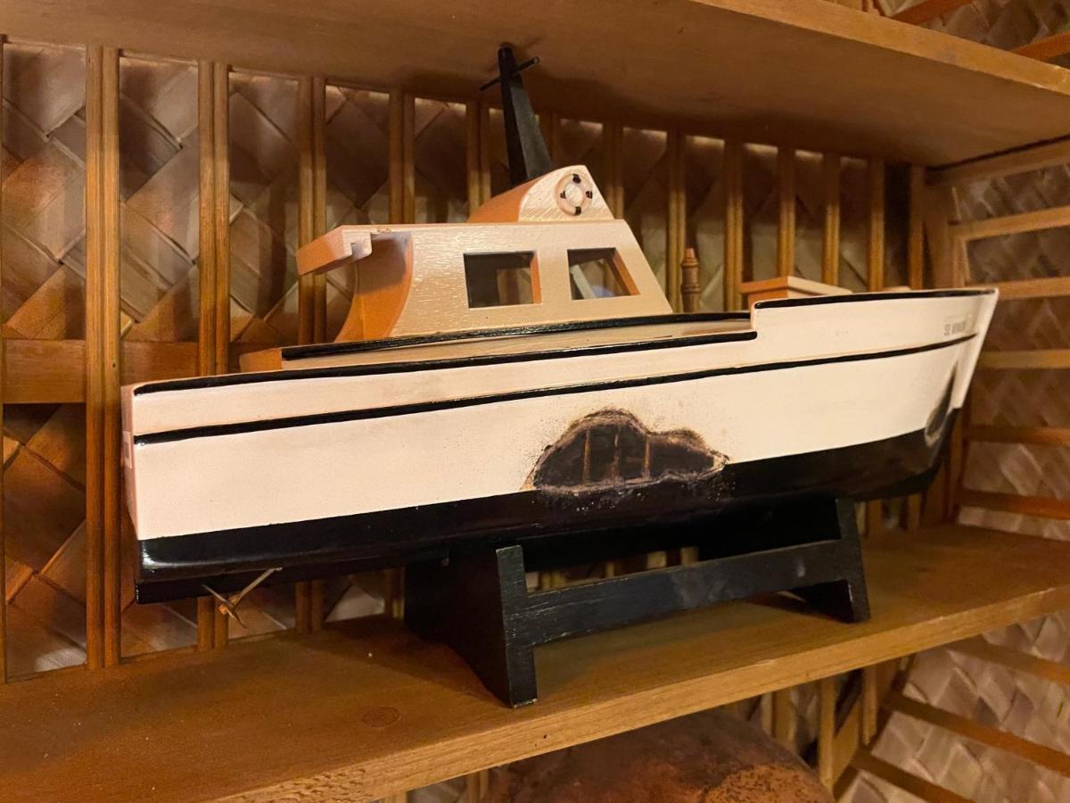 The Kondo Tiki タンパ エクステリア 写真