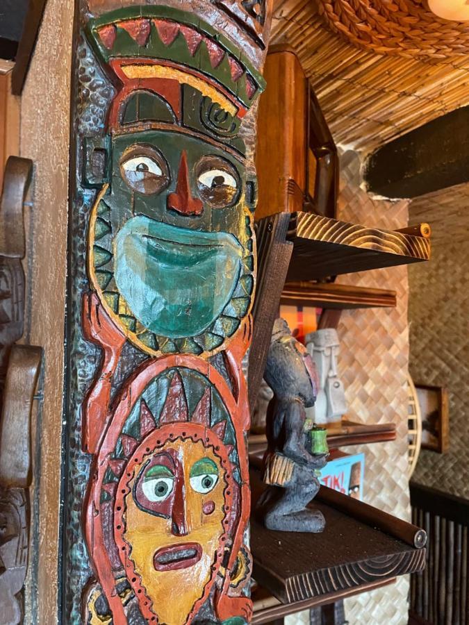 The Kondo Tiki タンパ エクステリア 写真
